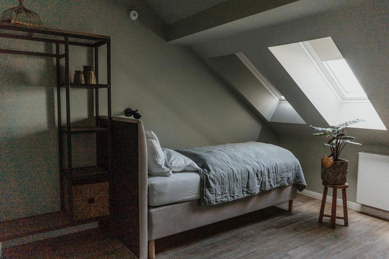 Hoenow Hotel Hoppegarten Kültér fotó
