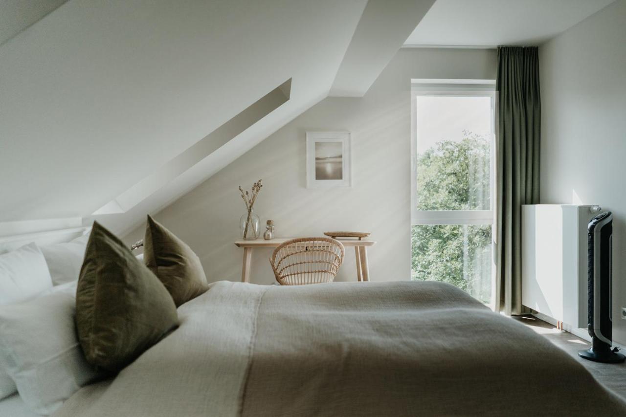 Hoenow Hotel Hoppegarten Kültér fotó